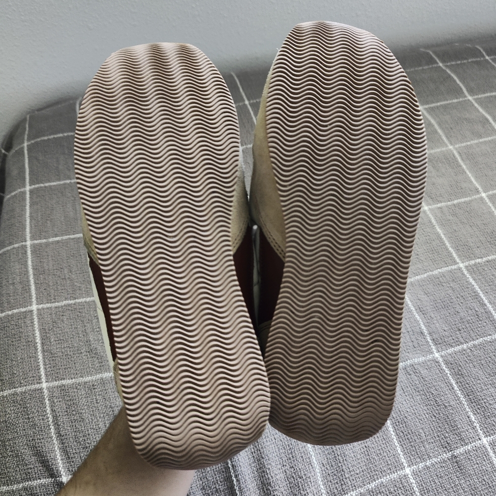 Madewell League Sneakers in Suede - Picture 11 of 11